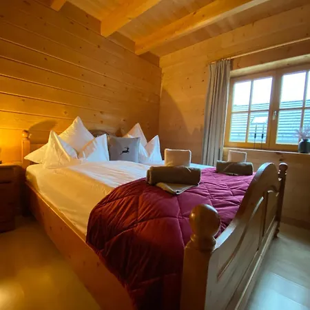 Luxus Blockhaus - Panoramablick, Direkt Am Skilift بيت للعطل