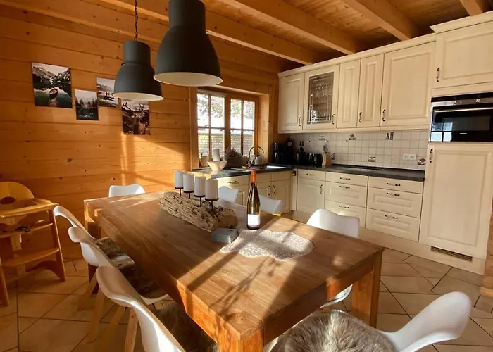 Hébergement de vacances Luxus Blockhaus - Panoramablick, Direkt Am Skilift *